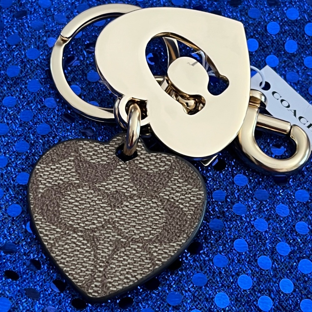 Coach Key Ring - Picture 2 of 5